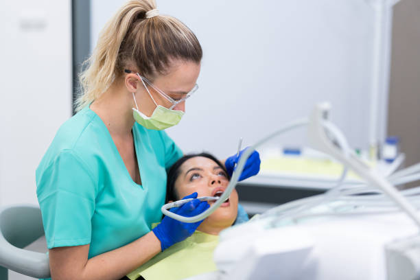 Best Emergency Tooth Extraction in Romulus, MI